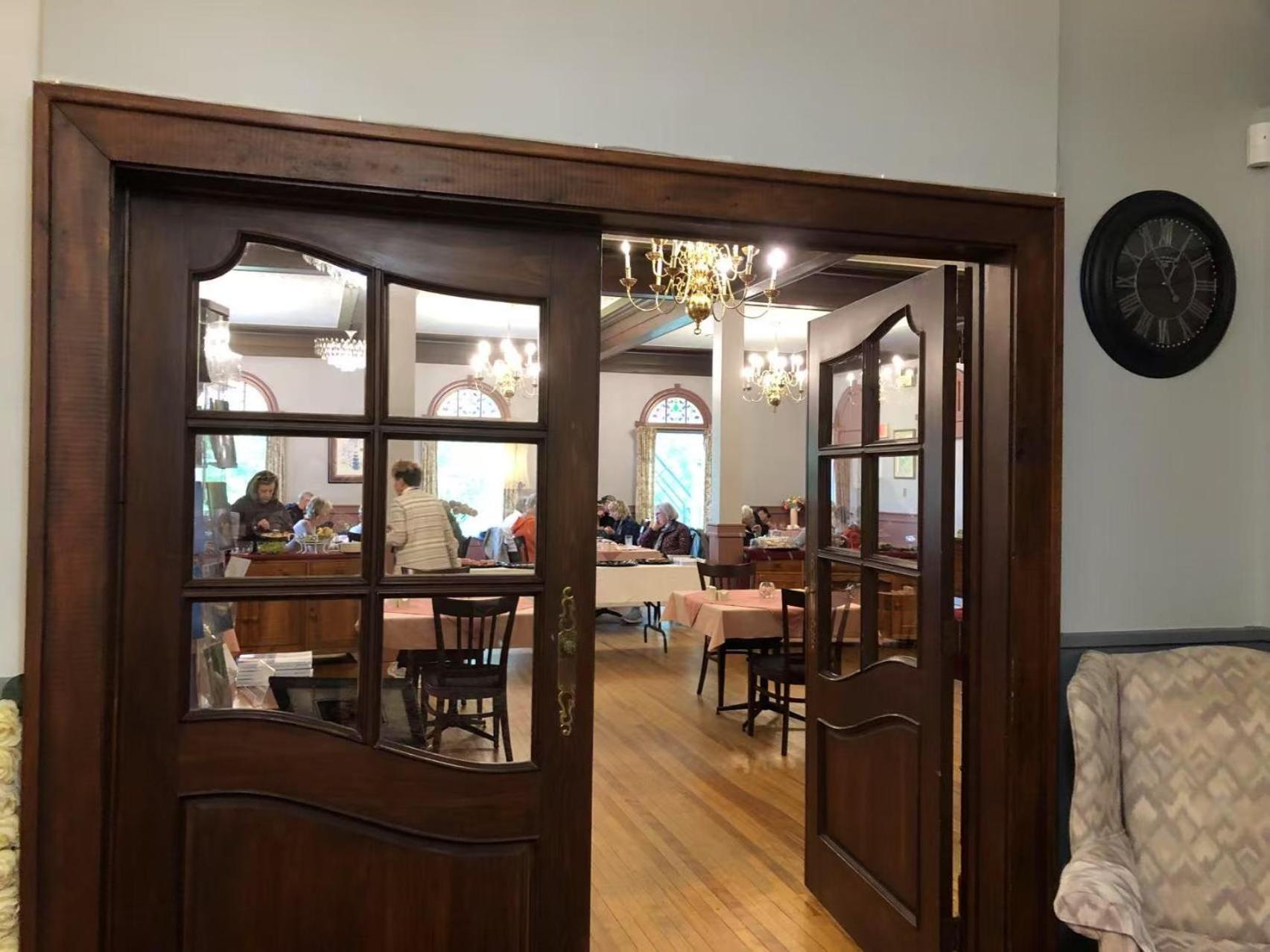 Braeside Country Inn พิคทู ภายนอก รูปภาพ